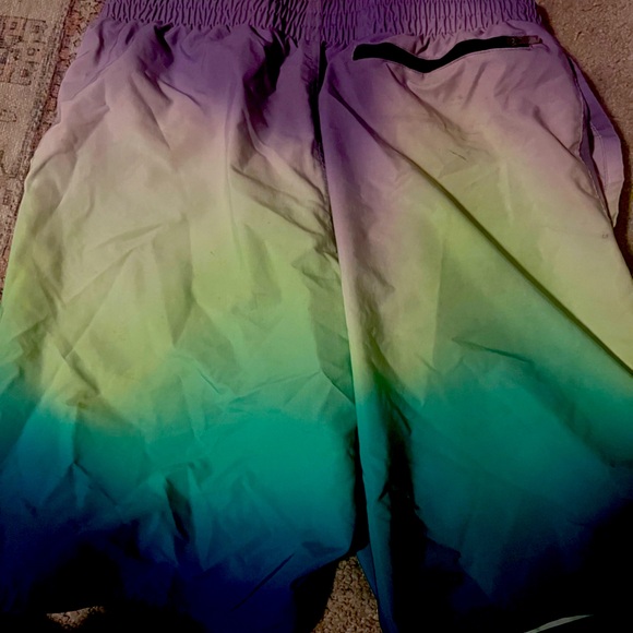Nike swim trunks used men’s medium purple yellow green - Picture 4 of 4